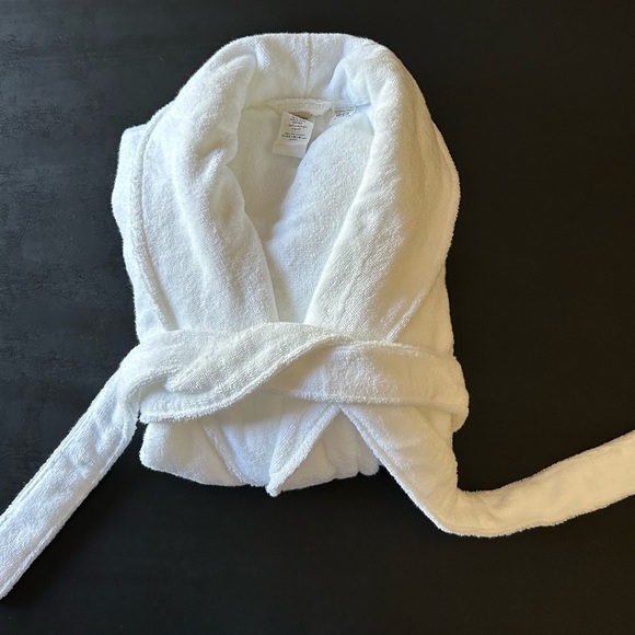 Pottery Barn Teen new quick-dry organic bath robe - Picture 6 of 6